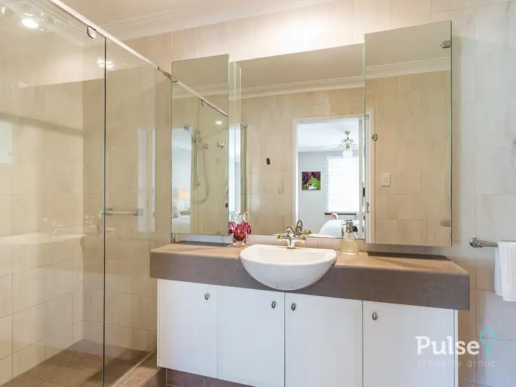 Sixth view of Homely house listing, 5 Violet Avenue, Shelley WA 6148