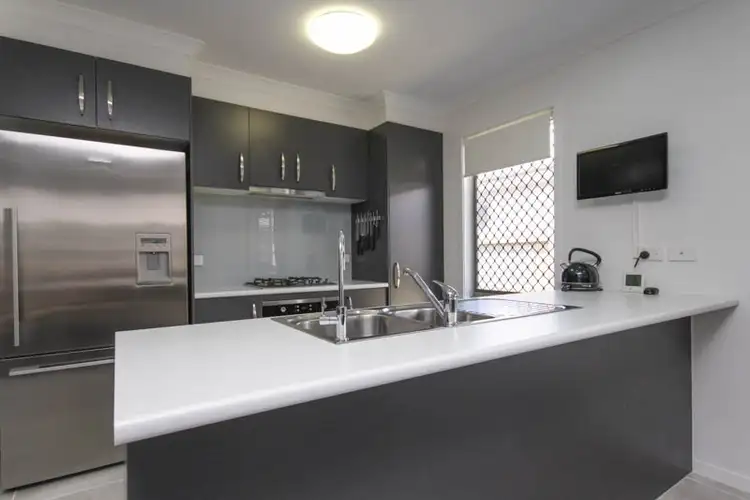 6 Sky Street, Caloundra West QLD 4551