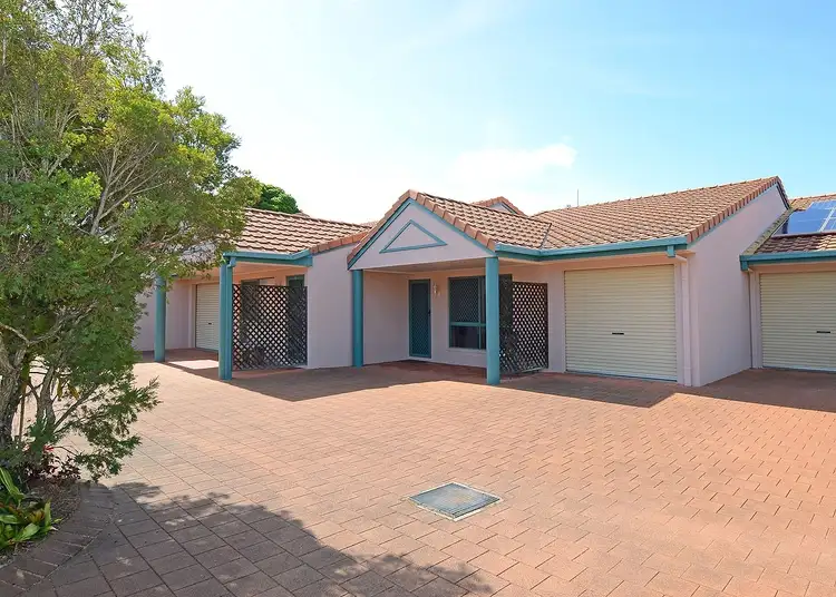 Main view of Homely unit listing, 2/103 Cypress Street, Torquay QLD 4655