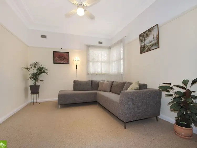 Second view of Homely house listing, 10 Gowan Brae Avenue, Mount Ousley NSW 2519