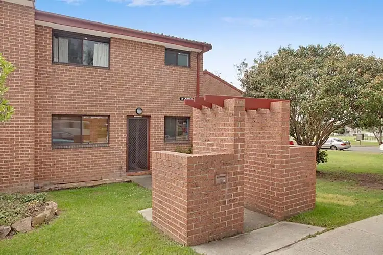 8/29 First St, Kingswood NSW 2747