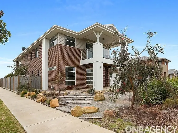 36 Warralily Blvd, Armstrong Creek VIC 3217