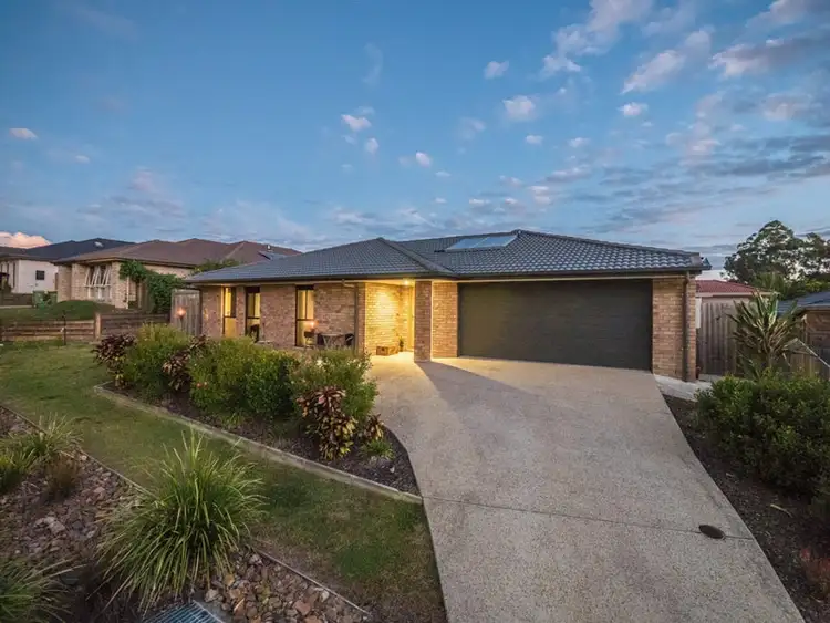 7 Coops Place, Heritage Park QLD 4118