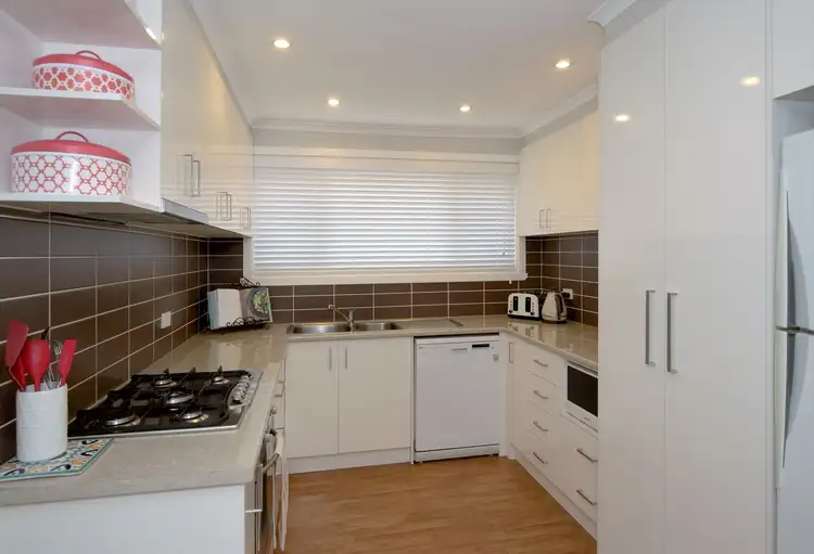 Seventh view of Homely house listing, 9 Dove Street, Mount Austin NSW 2650