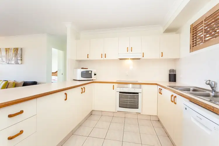 Fourth view of Homely unit listing, 4/1-5 Samarinda Drive, Point Lookout QLD 4183