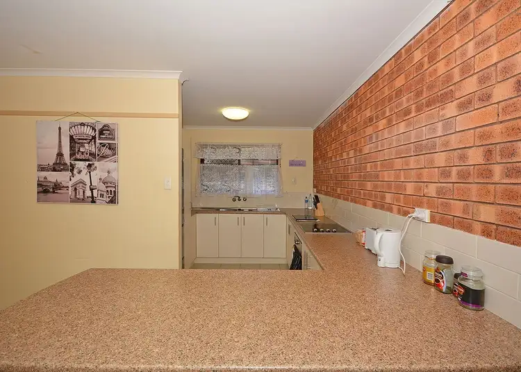 Sixth view of Homely unit listing, 6 Lincolnfield Street, Torquay QLD 4655