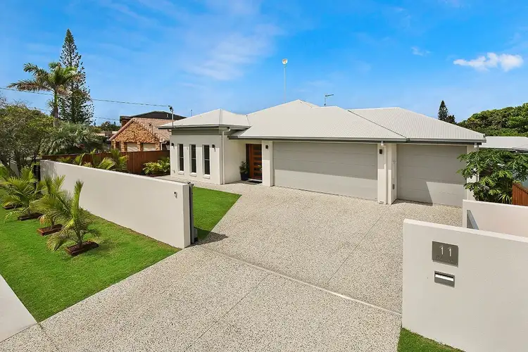 11 Oomoo Street, Buddina QLD 4575