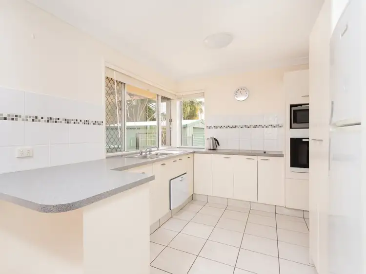 Sixth view of Homely house listing, 10 Terrace Court, Merrimac QLD 4226