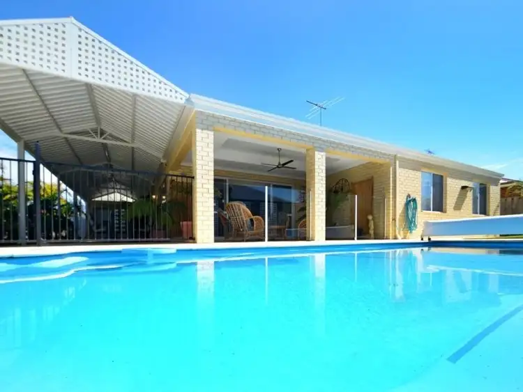 Fourth view of Homely house listing, 4 Kerries Link, The Vines WA 6069