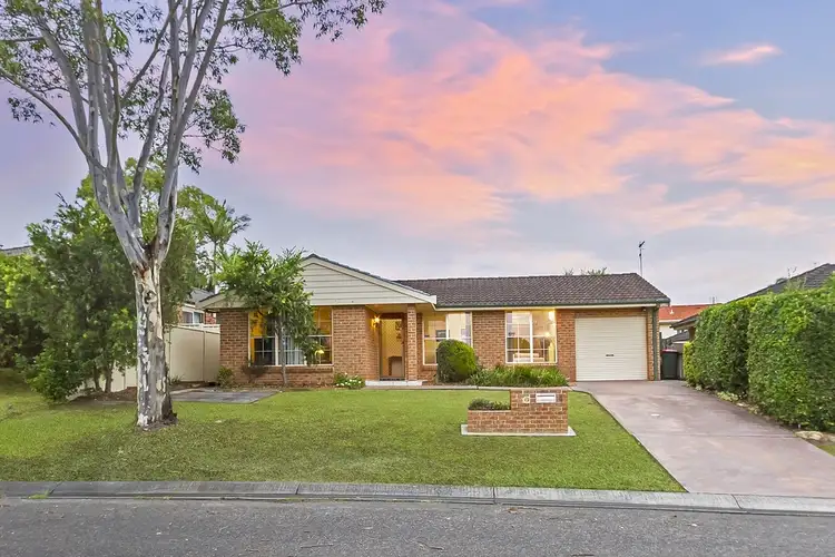 4 Stacey Close, Kariong NSW 2250