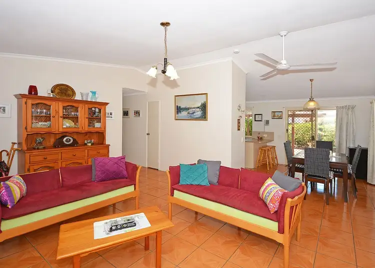 Second view of Homely house listing, 9 Capri Court, Point Vernon QLD 4655
