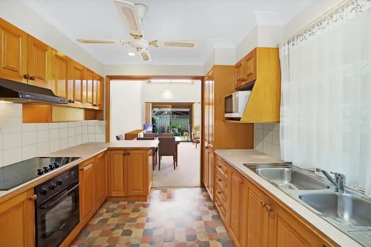 Fifth view of Homely villa listing, 3/55 Berith Street, Umina Beach NSW 2257