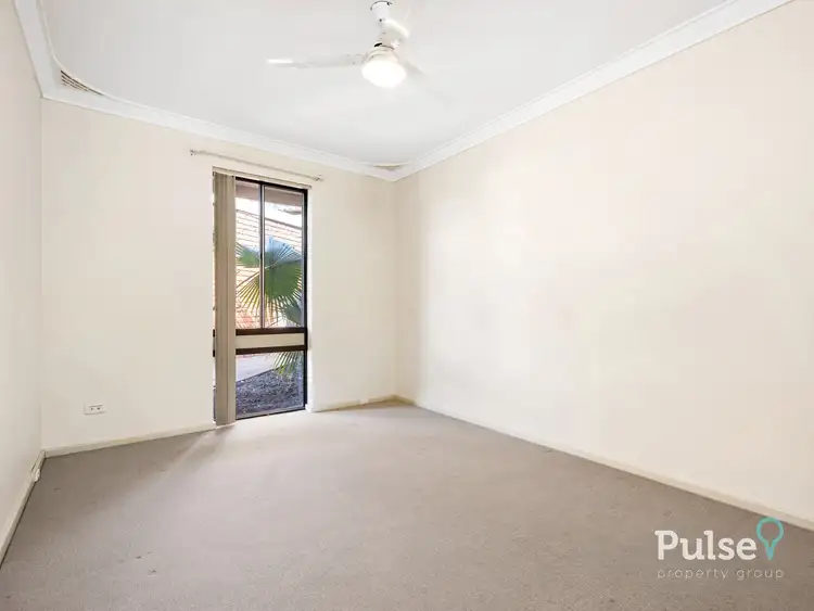Seventh view of Homely house listing, 2/15 The Parapet, Willetton WA 6155