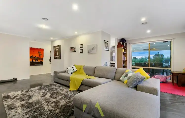 Fourth view of Homely house listing, 17 Grasswren Close, Langwarrin VIC 3910