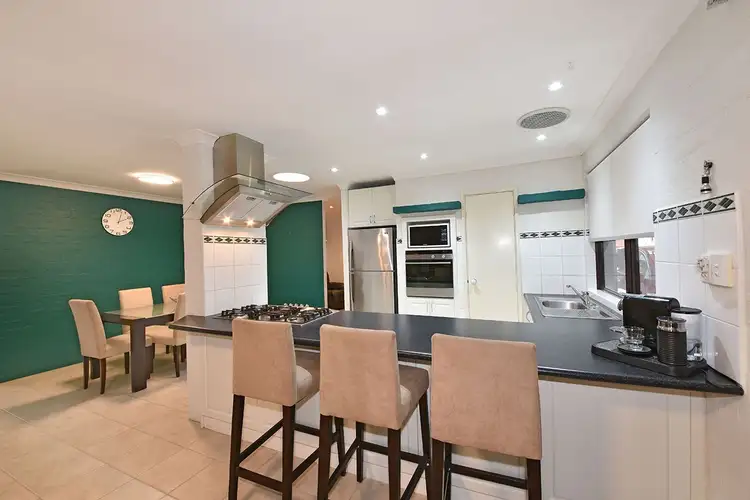 10 Sparkes Court, Girrawheen WA 6064