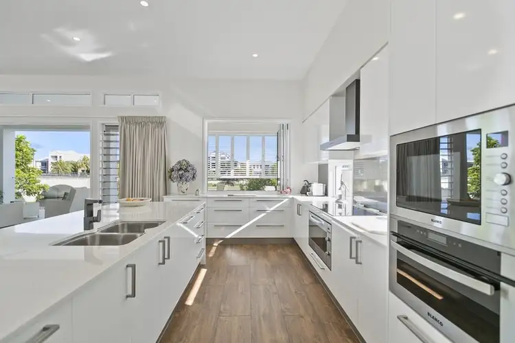 Second view of Homely house listing, 5040/5040 Emerald Island Drive, Carrara QLD 4211