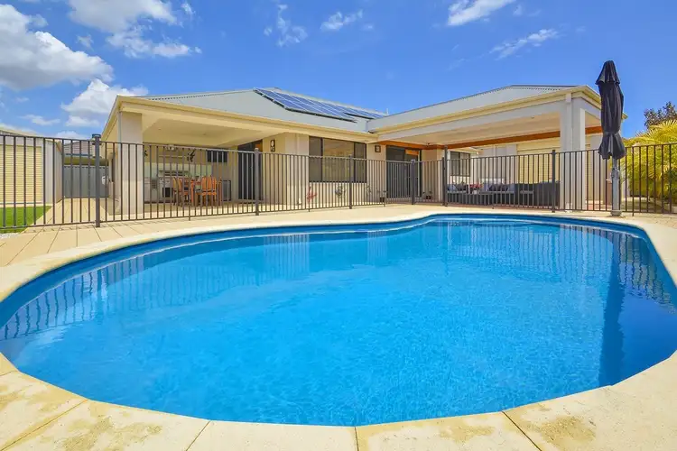 14 Stowe Link, Aveley WA 6069
