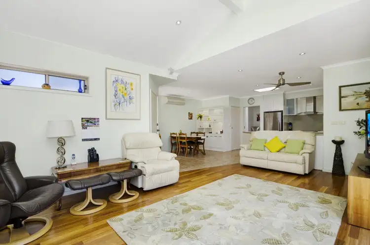 1/8 Guthridge Street, Ocean Grove VIC 3226