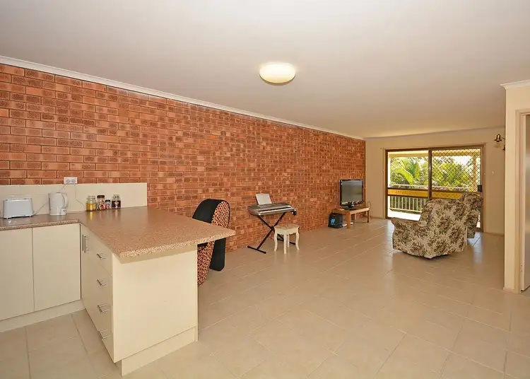 Fifth view of Homely unit listing, 6 Lincolnfield Street, Torquay QLD 4655