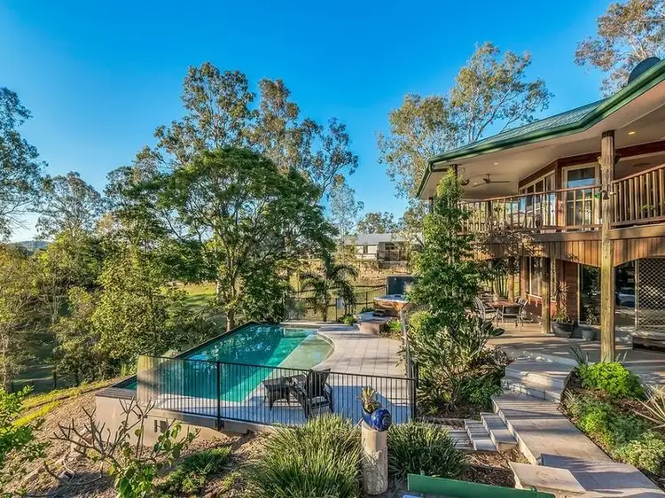 10 Katherine Court, Karalee QLD 4306