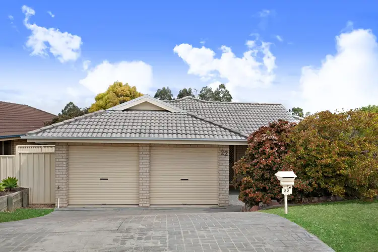 22 Yaldara Avenue, Thornton NSW 2322