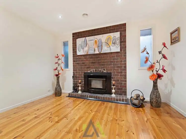 Sixth view of Homely house listing, 8 Lerwick Court, Frankston VIC 3199