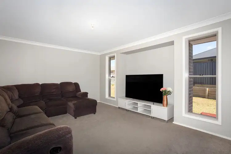 Fifth view of Homely house listing, 32 McGuire Drive, Goulburn NSW 2580