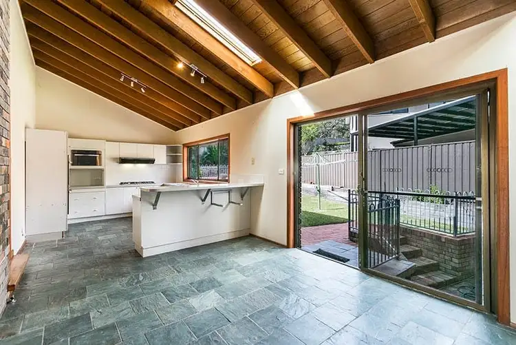 Fifth view of Homely house listing, 2 Yanchep Place, Yarrawarrah NSW 2233