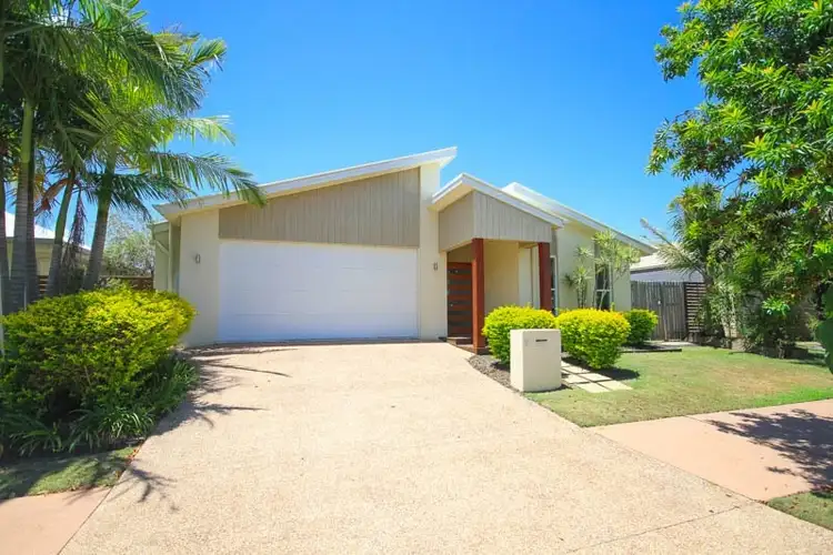 66 O'Reilly Drive, Caloundra West QLD 4551