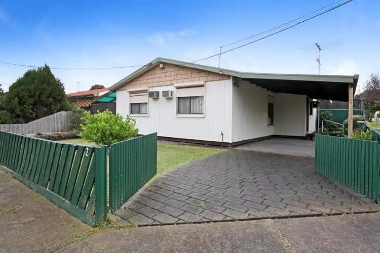 Fourth view of Homely house listing, 2 Dulcie Street, Sunshine VIC 3020