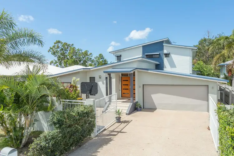 7 Walz Avenue, Mcewens Beach QLD 4740