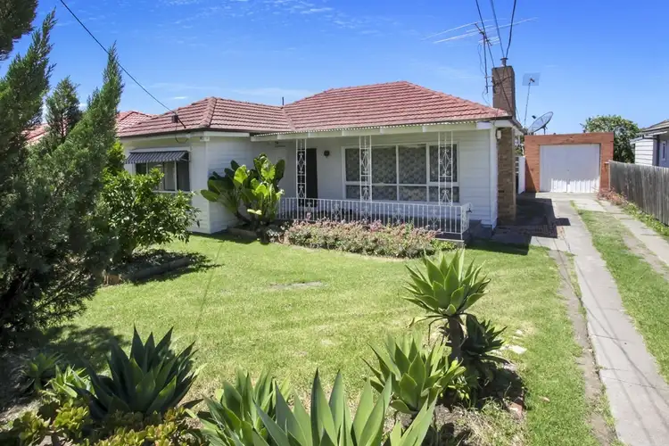 86 Northumberland Road, Sunshine North VIC 3020