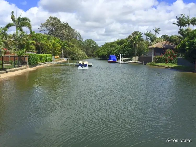 49 Poinciana Blvd, Broadbeach Waters QLD 4218