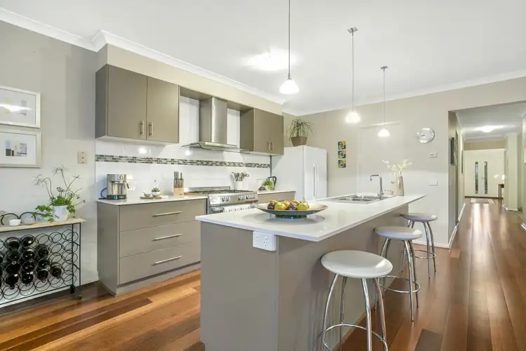 Sixth view of Homely house listing, 8 Lindors Close, Point Lonsdale VIC 3225