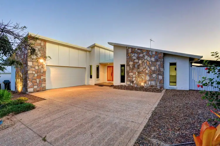 7 Freshwater Drive, Branyan QLD 4670