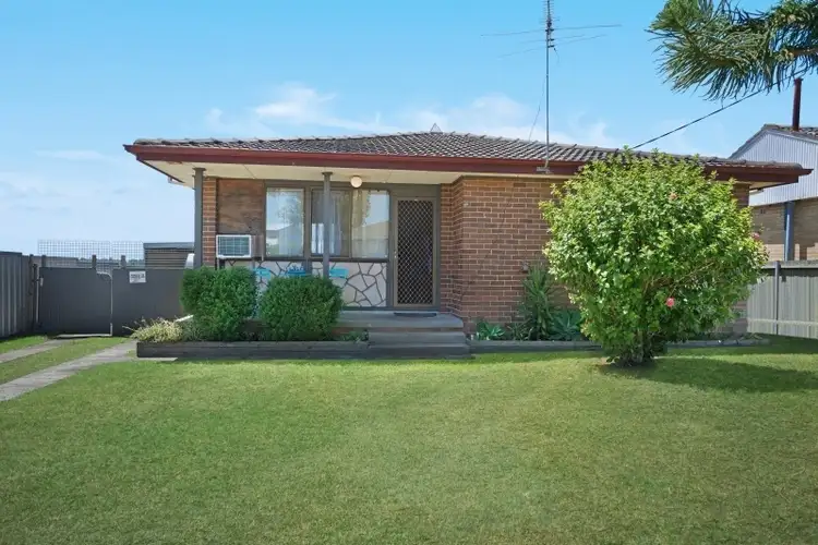 77 Kingstown Road, Woodberry NSW 2322