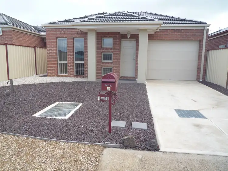 1/14 Pangbourne Ave, Melton West VIC 3337