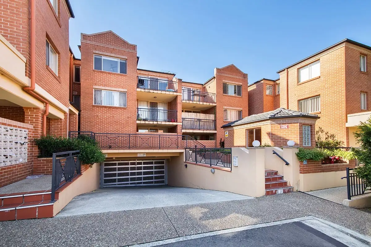 Main view of Homely unit listing, 18/39-41 Railway Parade, Engadine NSW 2233