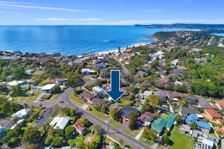 40 Forresters Beach Road, Forresters Beach NSW 2260