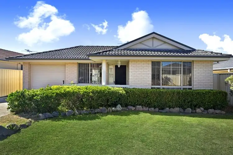 11 Parkside Crescent, Thornton NSW 2322