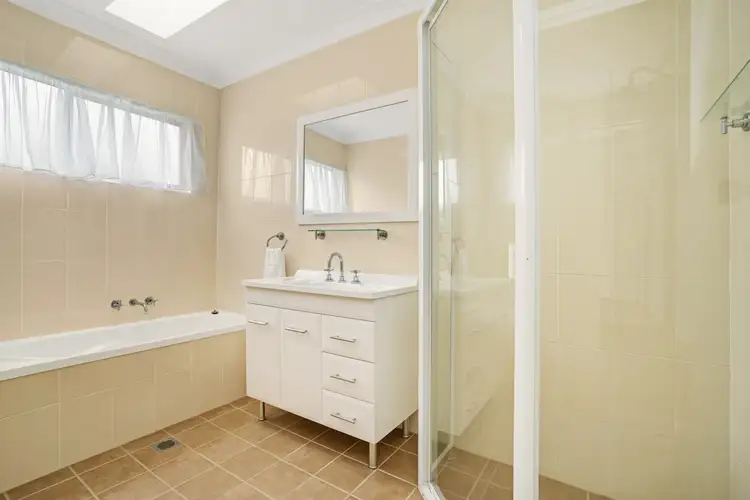 Fifth view of Homely house listing, 3 Petrie close, Thornton NSW 2322