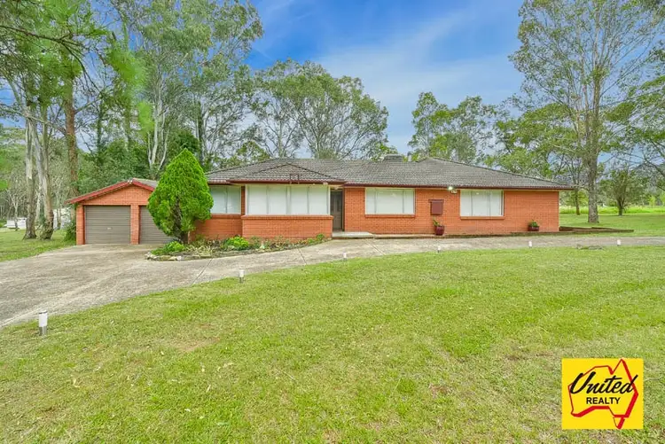 101 Rossmore Crescent, Rossmore NSW 2557