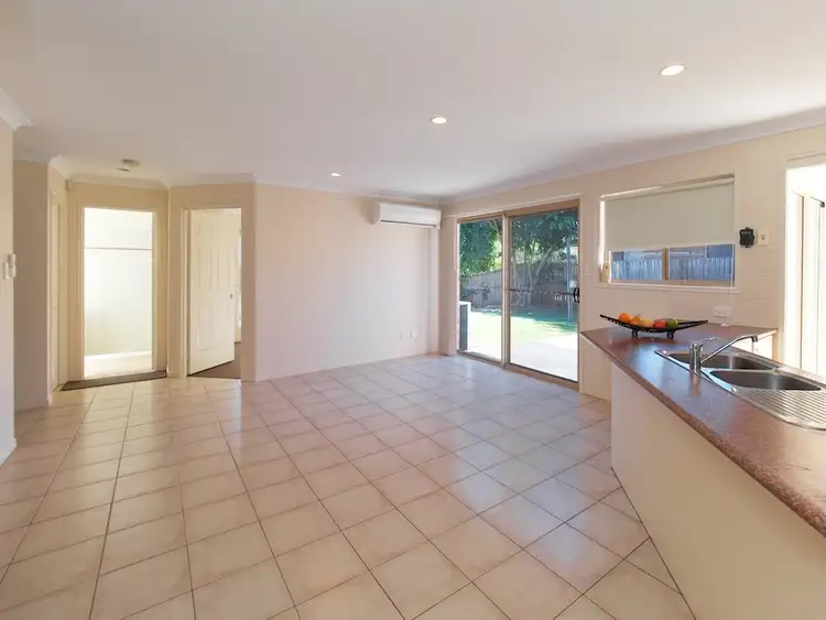 Seventh view of Homely house listing, 32 Allenby Dr, Meadowbrook QLD 4131