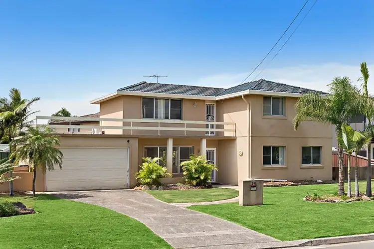 14 Hawkesbury Esplanade, Sylvania Waters NSW 2224