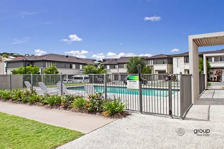 35/1 Belongil Street, Pacific Pines QLD 4211