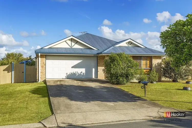 17 Lake Somerset Court, Logan Reserve QLD 4133