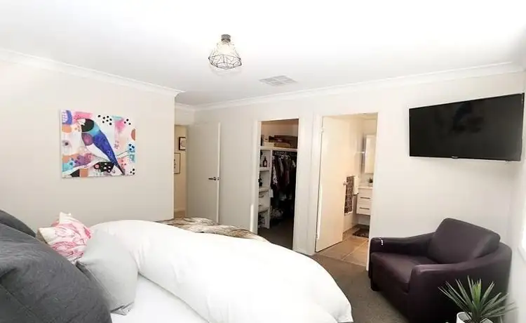 Seventh view of Homely house listing, 14 Barton Avenue, Lloyd NSW 2650