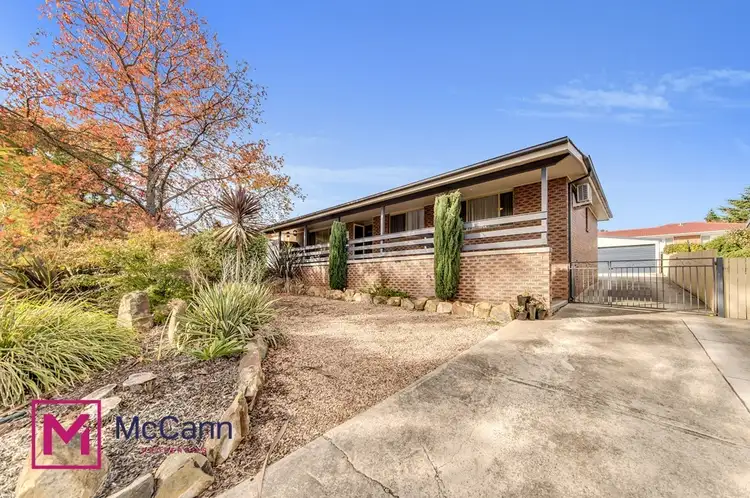 30 Forlonge Street, Wanniassa ACT 2903