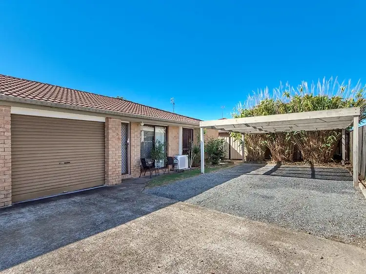 2/195 Olsen ave, Labrador QLD 4215