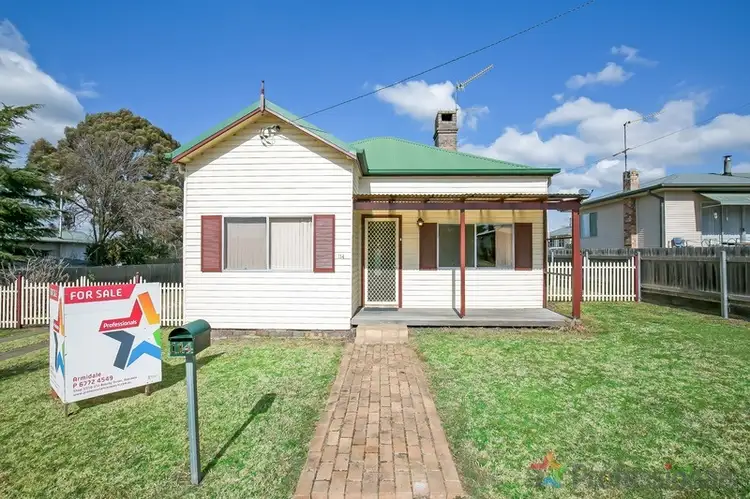 114 Erskine Street, Armidale NSW 2350